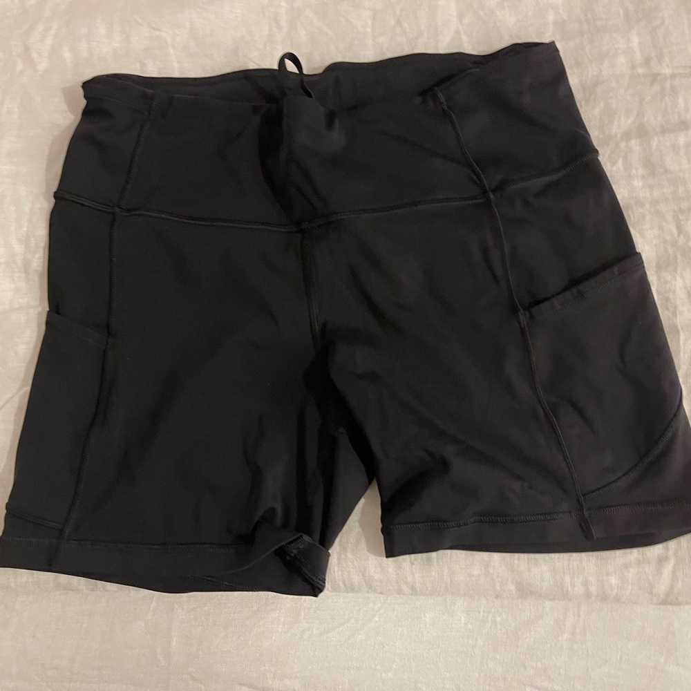 Lulu lemon bike shorts